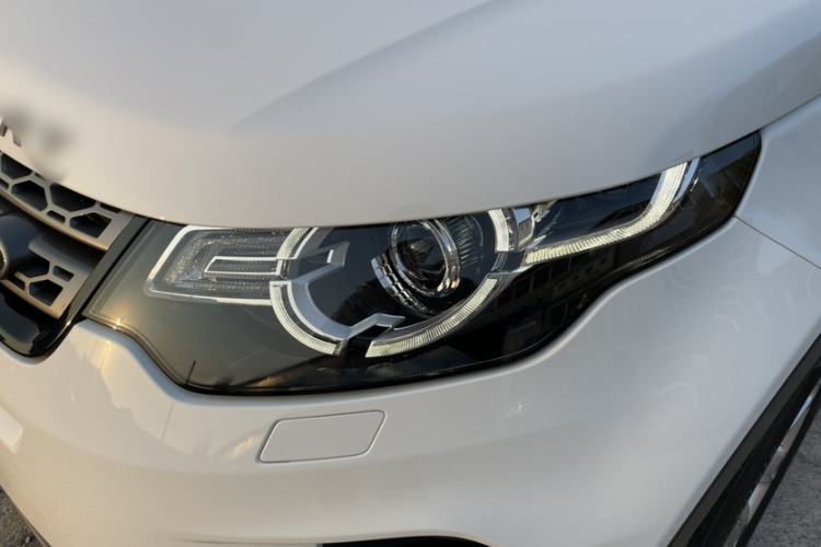 Used Land Rover Discovery Sport 2019 240 PS SE Version China VI Standard