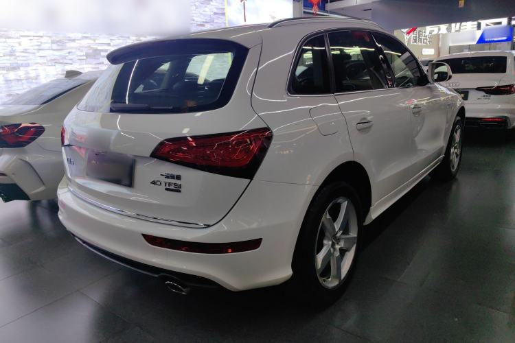 Used Audi Q5 2017 Plus 40 TFSI Ambition Model