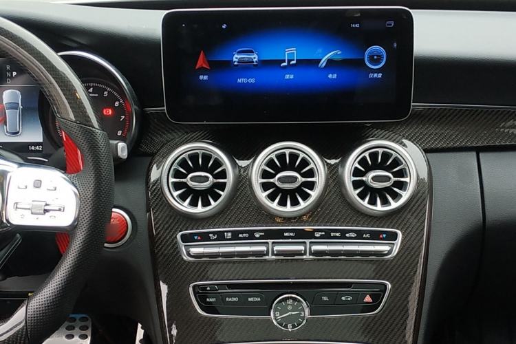 Used Mercedes-Benz C-Class 2017 Facelift C 200 Station Wagon
