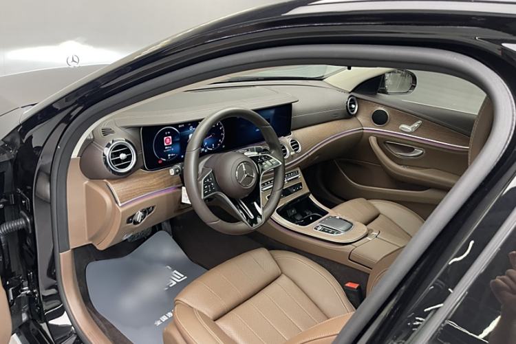 Used Mercedes-Benz E-Class 2022 E 260 L
