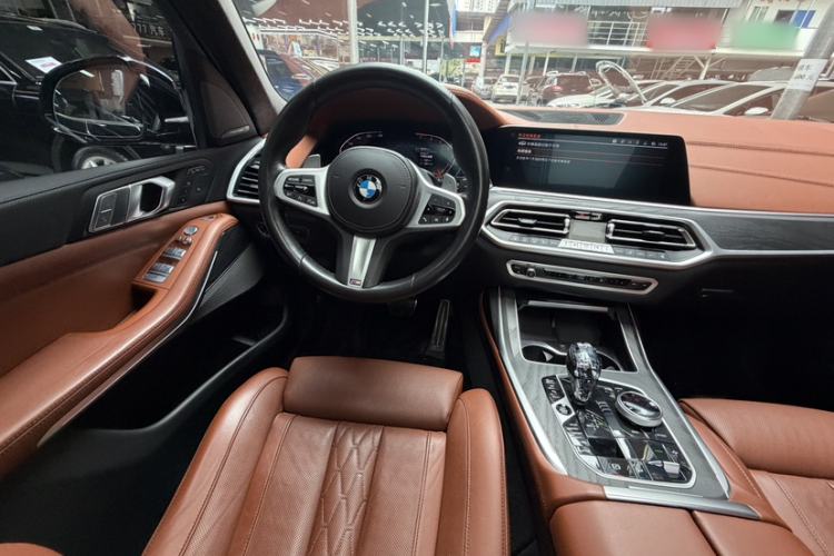 Used BMW X7 2022 xDrive40i Luxury M Sport Package