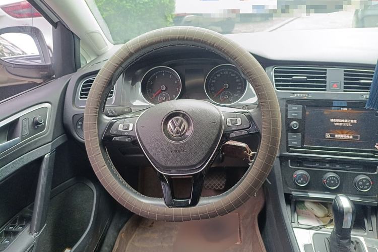 Used Volkswagen Golf 2019 1.6L Automatic Comfort Model China V Standard
