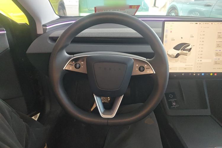 Used Tesla Model 3 2023 Rear-Wheel-Drive Version
