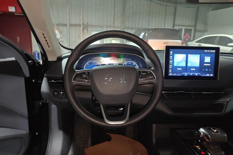 Used Hongqi E-QM5 2023 Revised Version Basic Travel Edition
