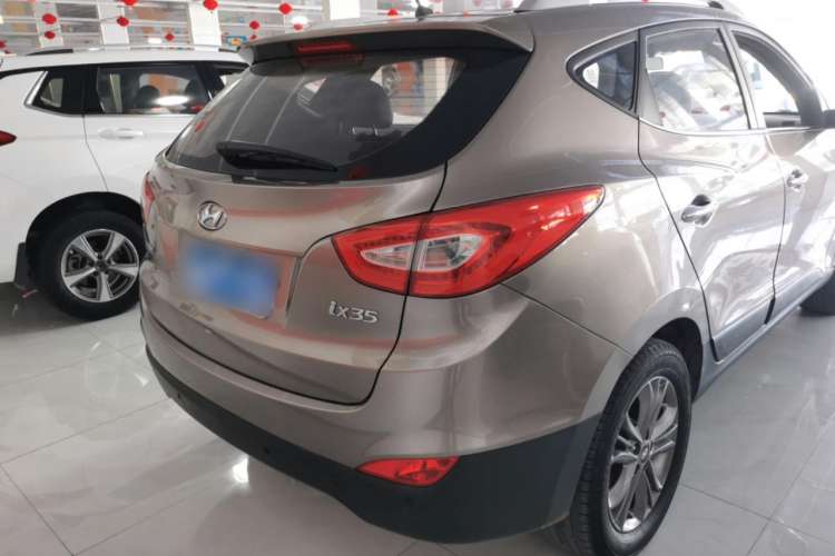 Used Hyundai ix35 2015 2.0L Automatic 2WD Smart Type China IV
