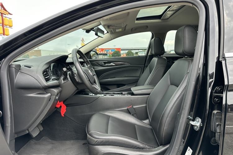 Used Buick Regal 2024 25T Deluxe Edition