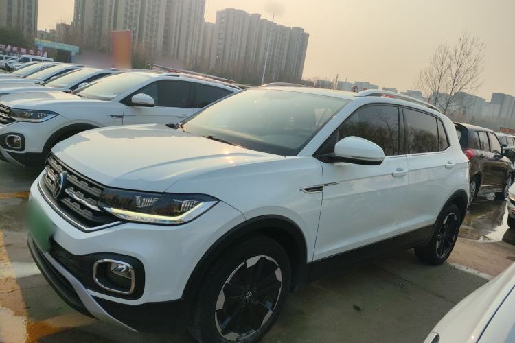 Used Volkswagen Tacqua 2021 200TSI DSG JoyConnect Edition