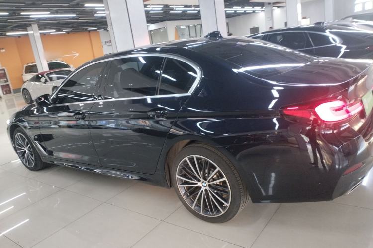 Used BMW 5 Series 2022 Restyled 530Li Leading Edition M Sport Package
