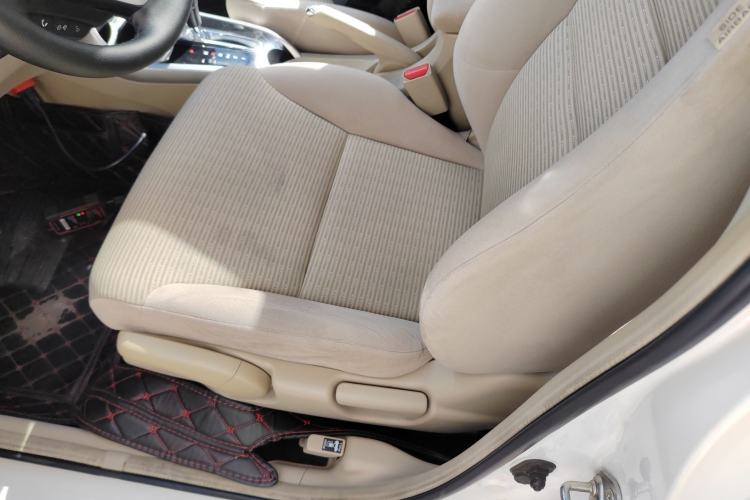 Used Honda Crider 2013 1.8L automatic luxury edition
