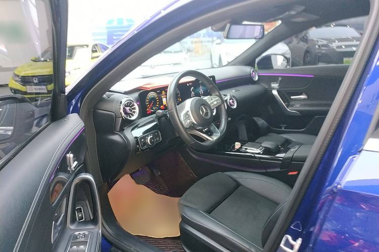 Used Mercedes-Benz A-Class 2020 Restyled A 200 L Sport Sedan Fashion Version