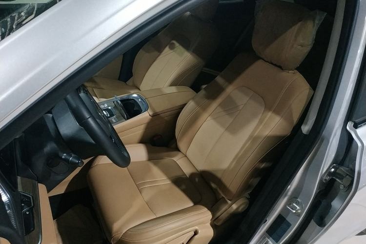 Used  E5 2023 1.5L DE-i 100KM Enjoyment Version 5 Seats
