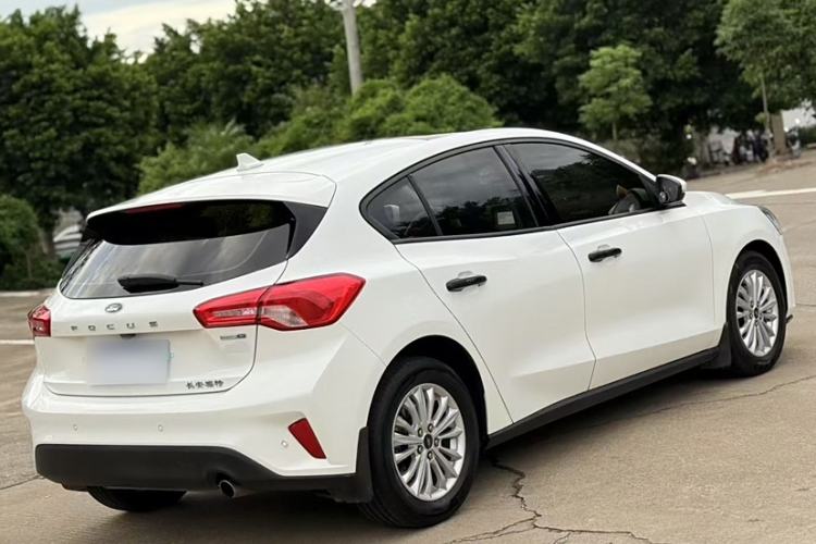 Used Ford Focus 2019 Hatchback EcoBoost 180 Automatic Trendy Model