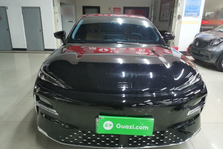 Used  Galaxy 8 2025 130km EM-i Deluxe Edition