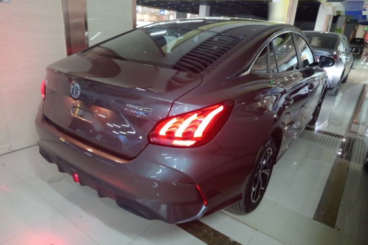 Used MG 5 2023 180 DVVT CVT Fashion Edition
