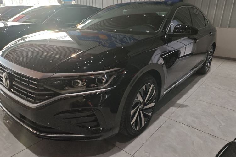 Used Volkswagen Passat 2023 330TSI Luxury Edition