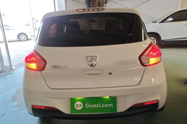 Used Baojun 310 2020 1.2L Manual Comfort Edition