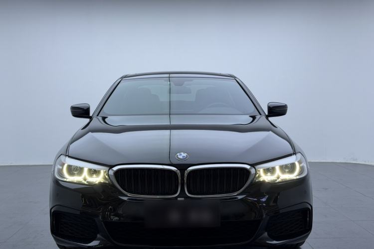 Used BMW 5 Series 2020 525Li M Sport Package