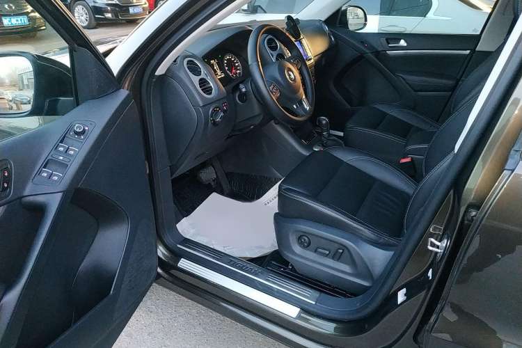 Used Volkswagen Tiguan 2017 300TSI Automatic Two-Wheel Drive Silk Road Comfort Edition
