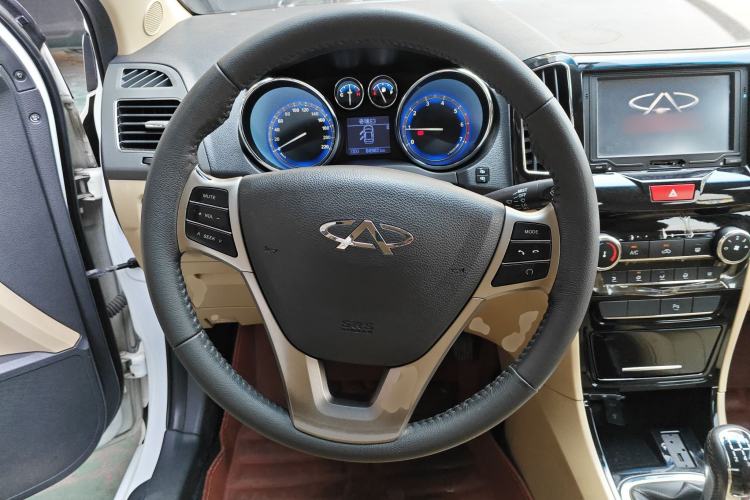 Used Chery E3 2013 1.5L Manual ZhiShang Model