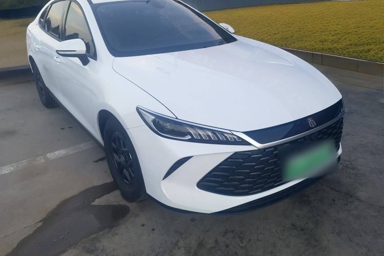 Used BYD Qin PLUS 2025 DM-i Smart Drive 55KM Leading Model
