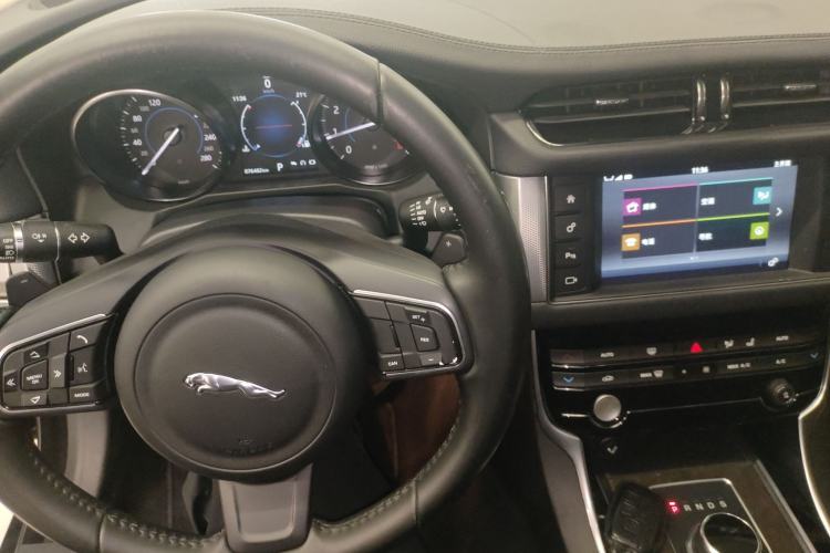 Used Jaguar XFL 2017 XFL 2.0T 240PS Luxury Edition