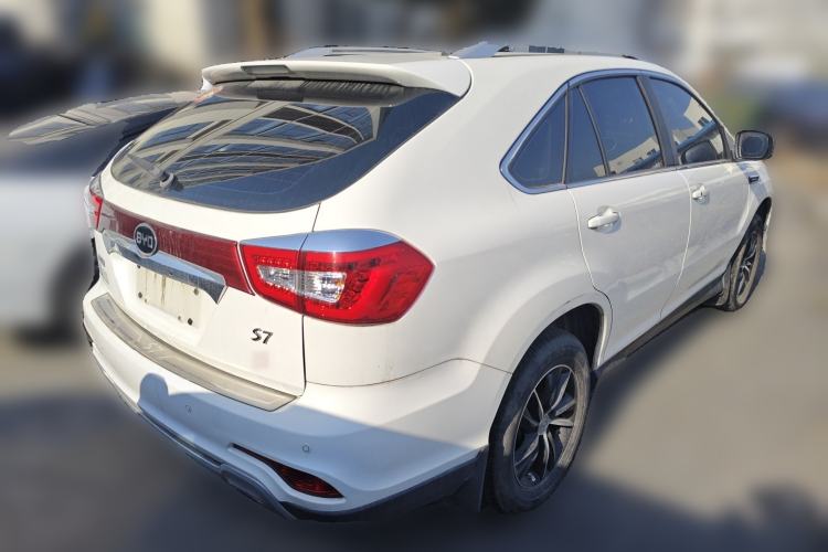Used BYD S7 2016 1.5T Manual Luxury Edition