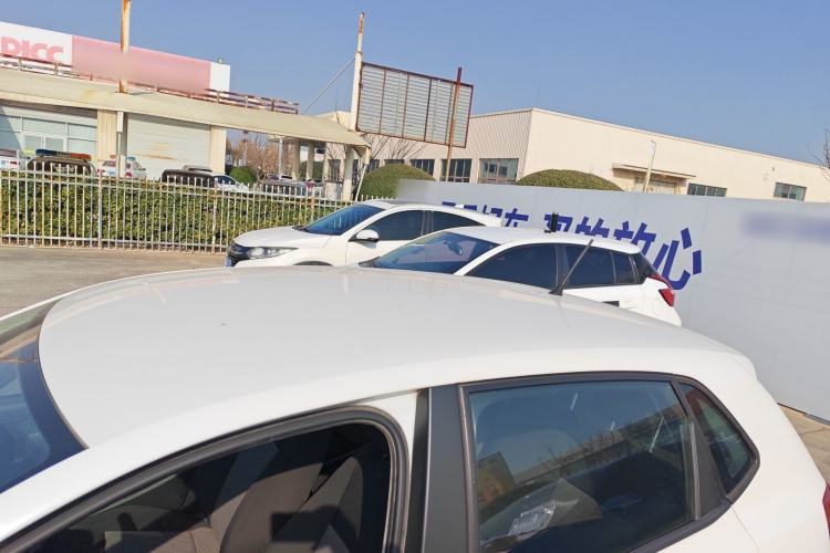 Used Volkswagen Polo 2016 1.4L Manual Fashion Model
