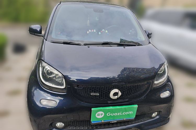 Used  fortwo 2019 0.9T 66 kW Yufeng Blue Special Edition China V Standard
