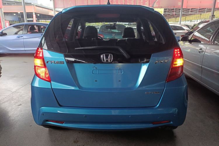 Used Honda Fit 2011 1.3L Automatic Comfort Edition
