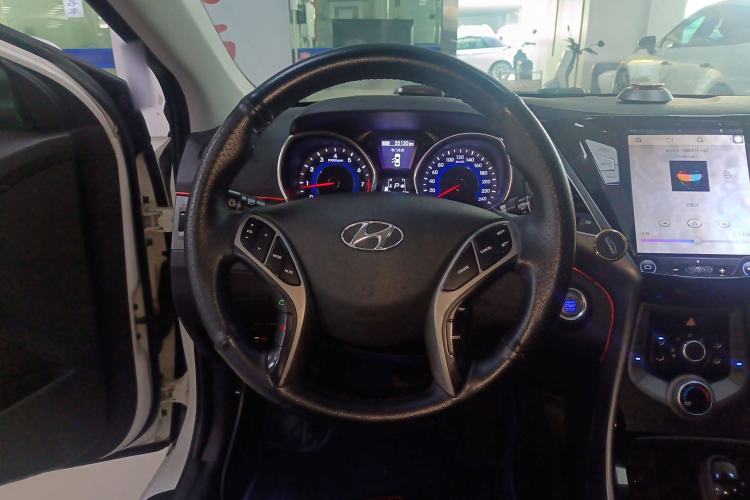 Used Hyundai Elantra 2015 1.6L Automatic Leading Model