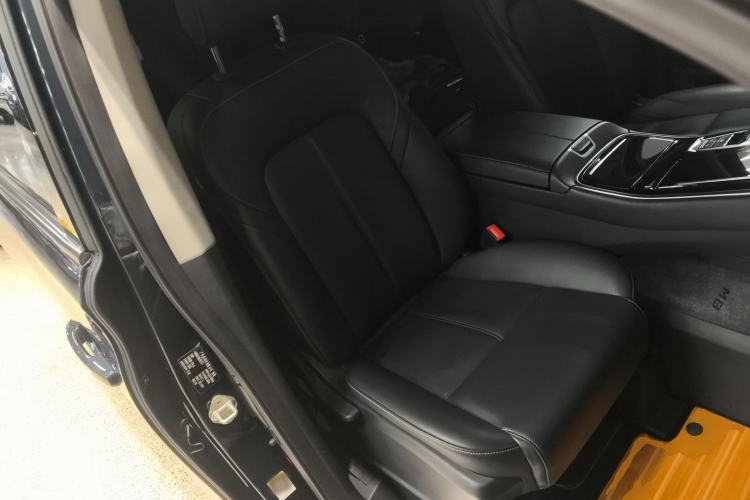 Used GAC Trumpchi M8 2021 Lingxiu Series 390T Deluxe Edition