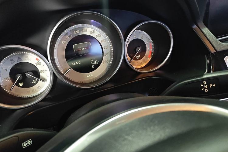 Used Mercedes-Benz E-Class 2015 Facelift E 200 L Sport Edition
