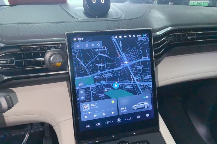 Used Nio ES8 2020 415 km Range 7-Seater Version
