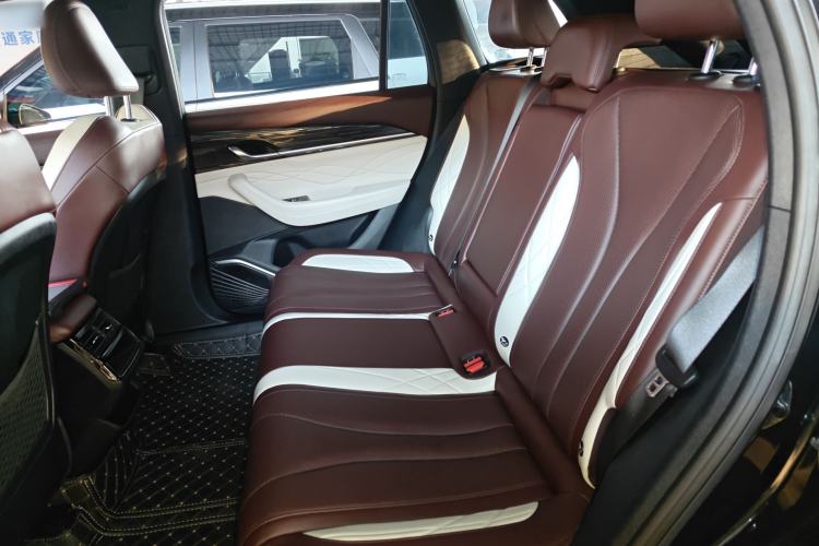 Used Geely Auto Monjaro L 2021 2.0TD DCT EVO Two-Wheel Drive Prestige Version
