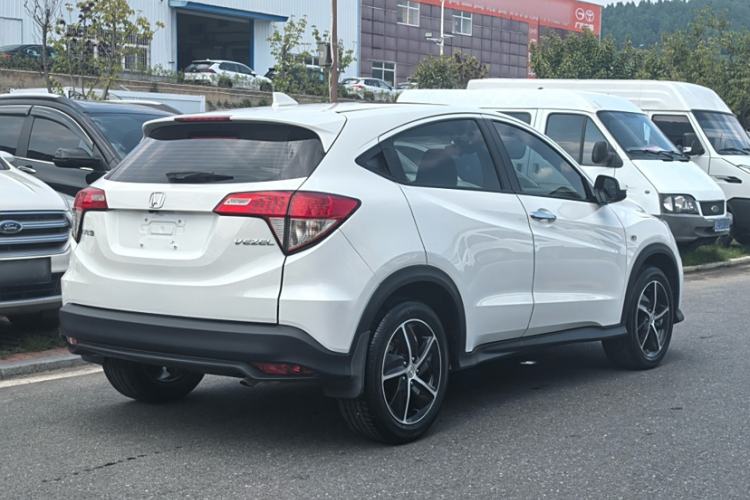 Used Honda Vezel 2020 1.5L CVT Pioneer Edition

