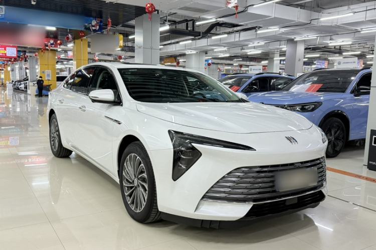 Used Buick LaCrosse 2023 28T Prestige Edition
