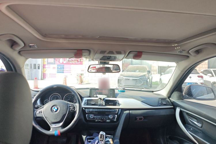 TDK.VehicleDetails.img