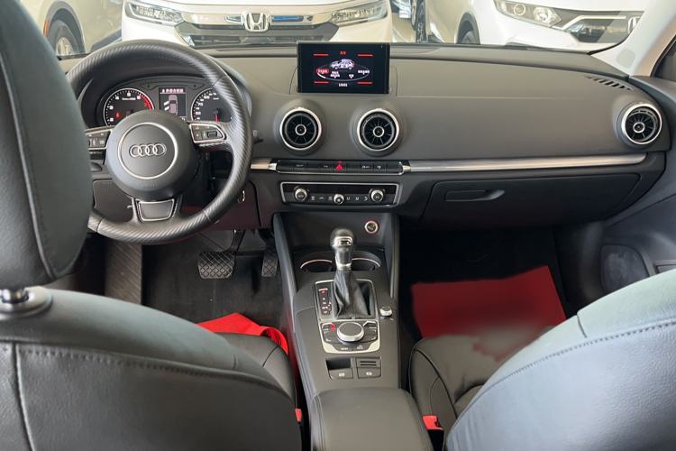 Used Audi A3 2014 Sportback 35 TFSI Automatic Comfort Model
