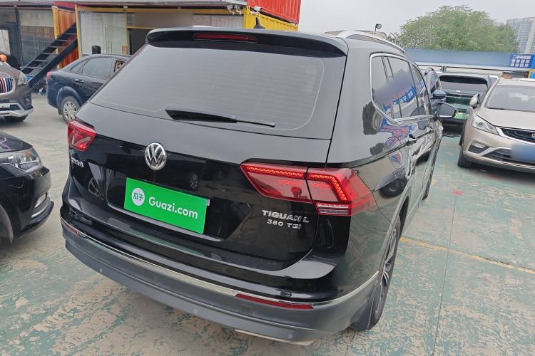 Used Volkswagen Tiguan L 2017 380TSI Automatic All-Wheel-Drive Luxury Edition
