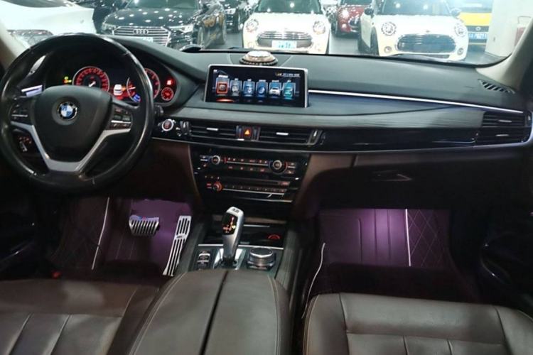 Used BMW X5 2017 xDrive28i
