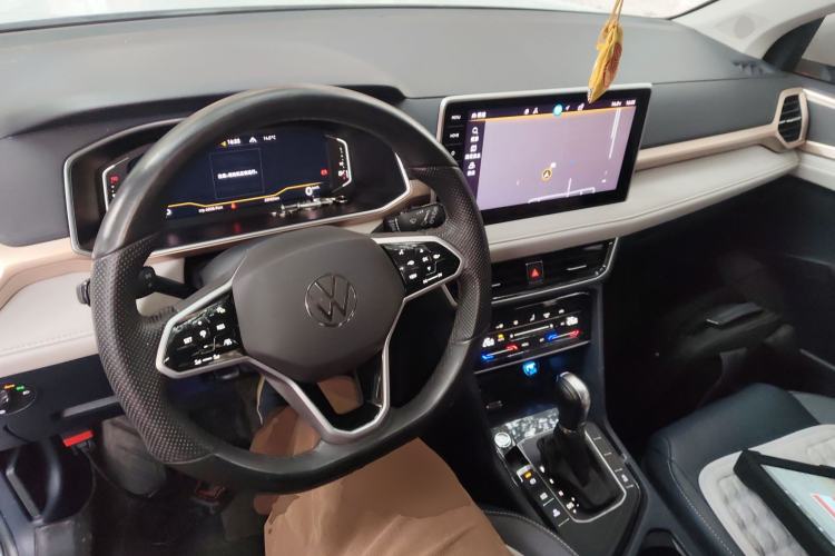 Used Volkswagen Tharu 2023 300TSI Two-Wheel-Drive Full Moon Edition
