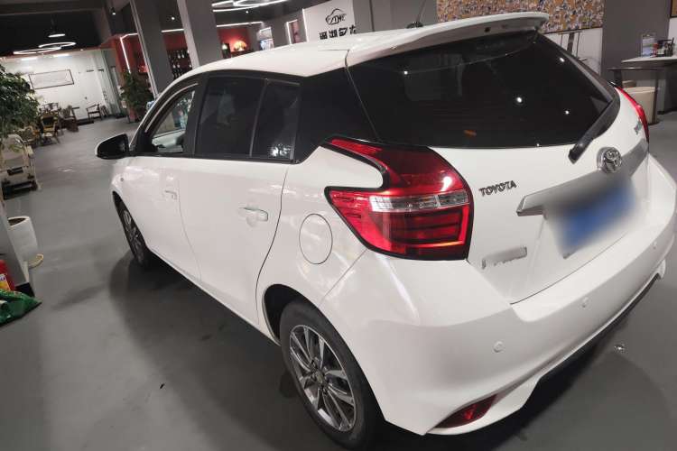 Used Toyota YARiS L 2021 1.5L CVT Leading Edition
