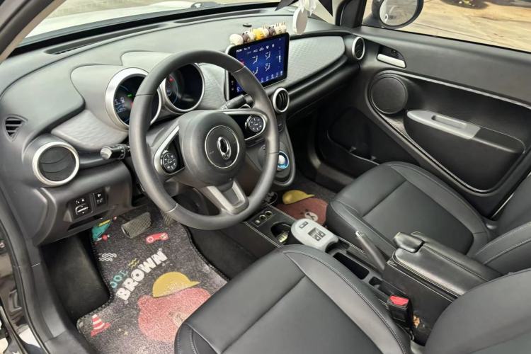 Used ORA Black Cat 2021 351 km Standard Version
