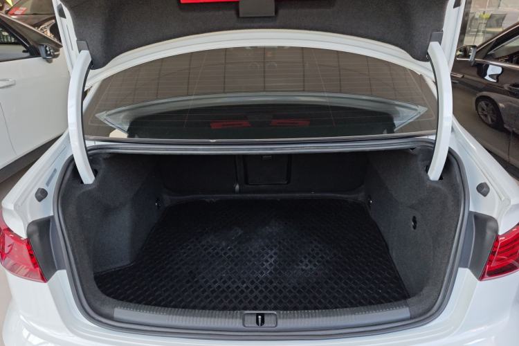 Used Audi A3 2020 Limousine 35 TFSI Fashion Edition China VI Emission Standard
