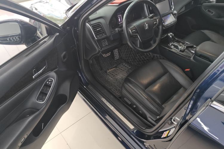 Used Toyota Crown 2018 2.0T Fashion Edition