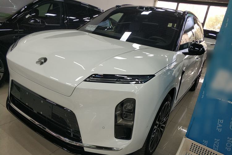 Used Nio ES8 