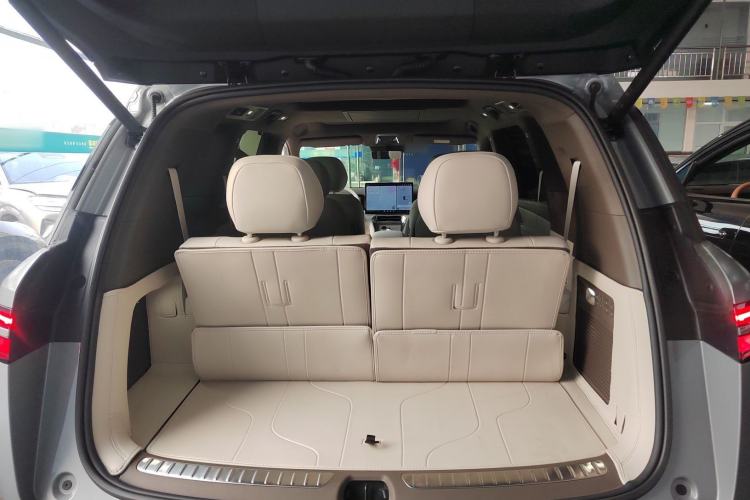 Used Denza N8L 2025 Flagship Model