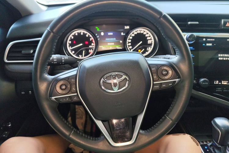 Used Toyota Camry 2019 Revised Version 2.5G Luxury Edition
