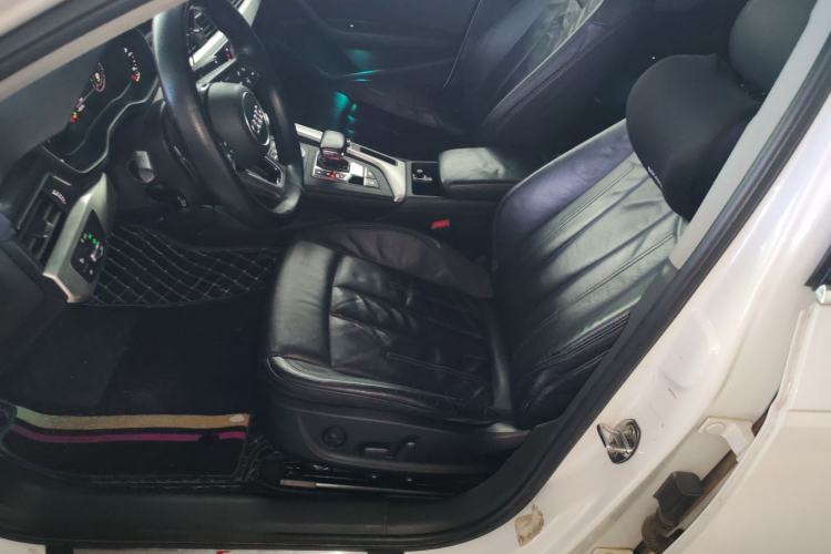 Used Audi A4L 2018 30th Anniversary Edition 40 TFSI Fashion Model