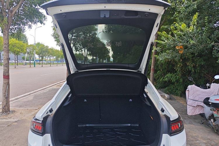 Used Volkswagen Lamando 2024 Lavida L 280TSI DSG Cool & Spicy Edition
